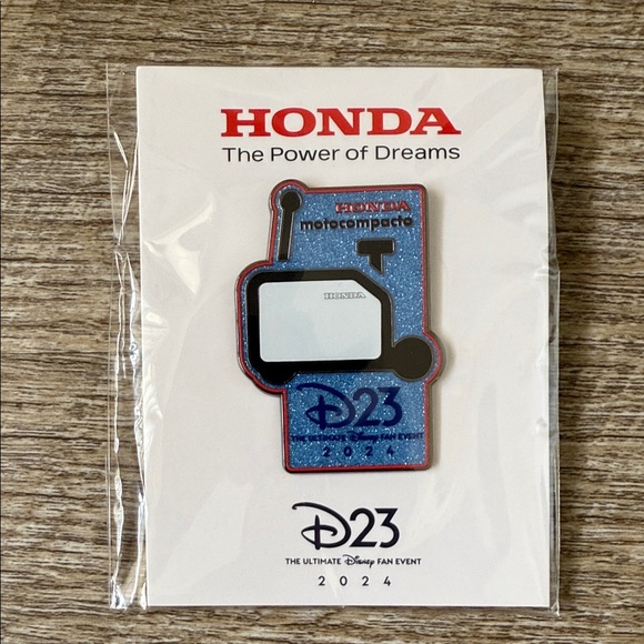 Honda D23 2024 Blue and Black Pin - Picture 1 of 2